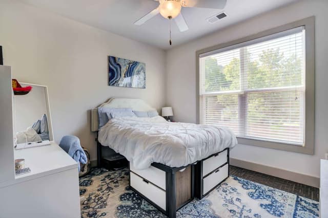 Private Room (3 Bed - 3 Bath) main photo