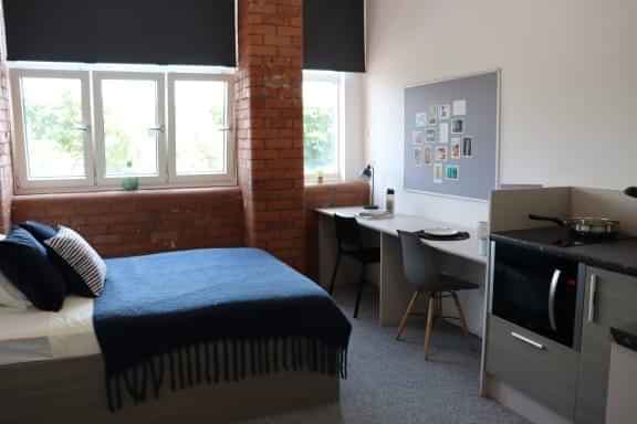 Silver Studio main photo