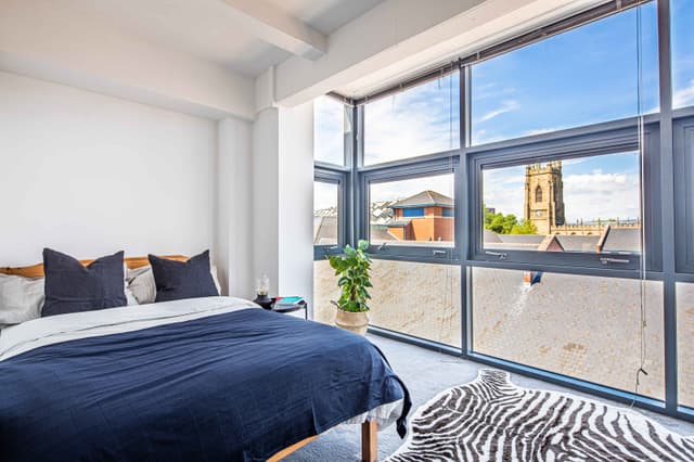 7 Bedroom Apartment main photo