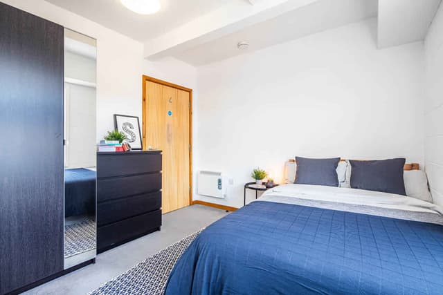 6 Bed Duplex (Ground Floor) main photo