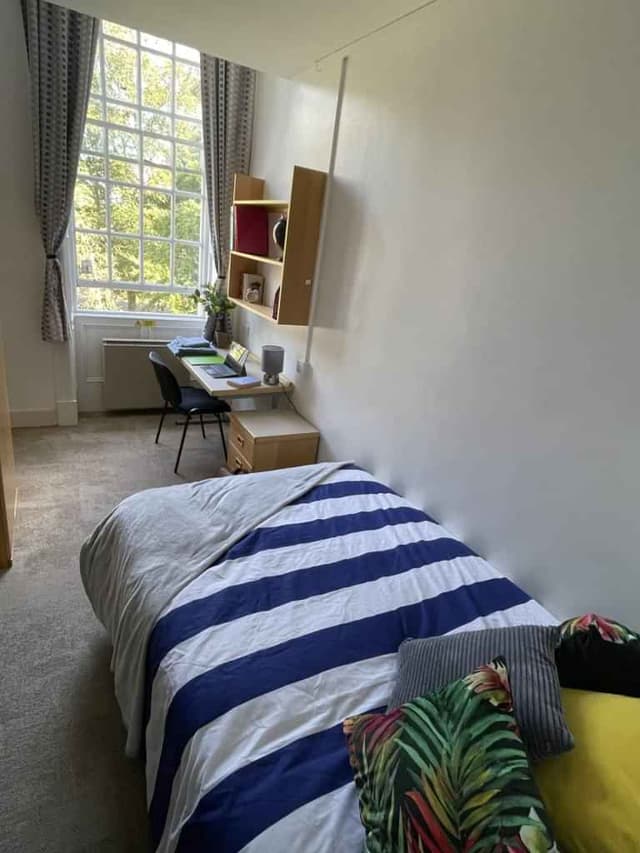 Classic Bedroom main photo
