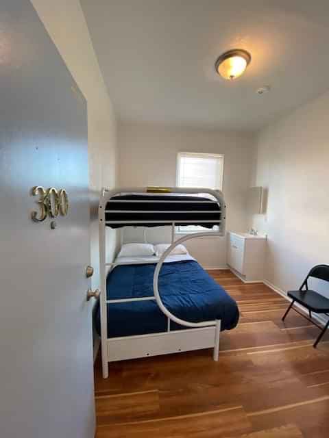 Sharing Room main photo