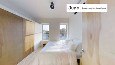 Place Preview main user avatar