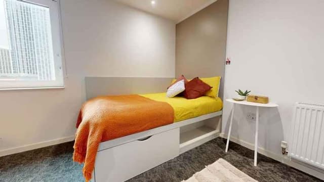 Bronze En Suite Deluxe main photo