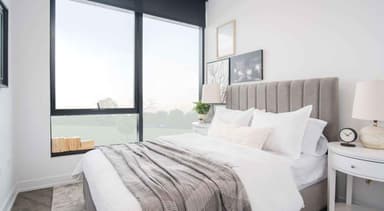 Place Preview main user avatar