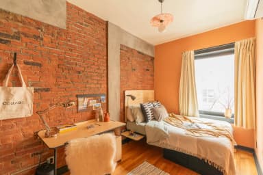 Place Preview main user avatar