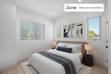 Place Preview main user avatar