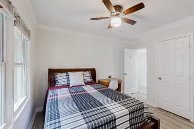 Place Preview main user avatar