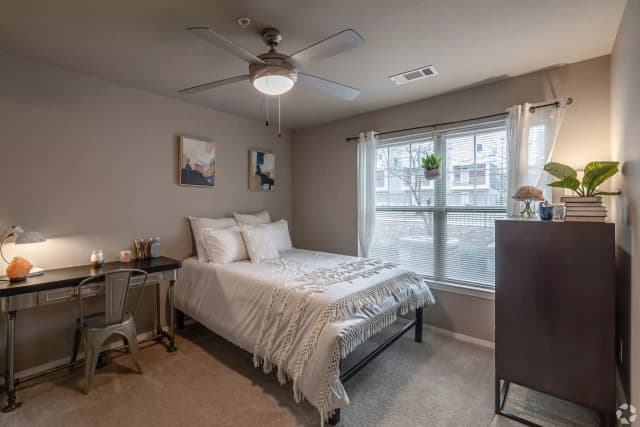 2 Bedroom / 2 Bathroom main photo