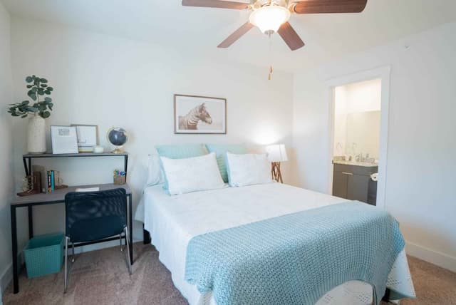 Birchmore A Room in 2 Bedroom 2.5 Bathroom main photo