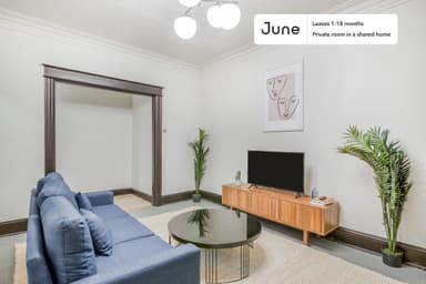 Place Preview main user avatar