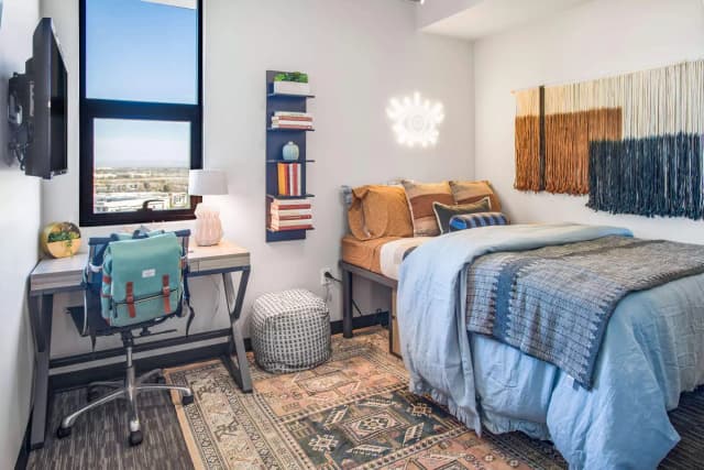 2x2 Premier Mesquite main photo