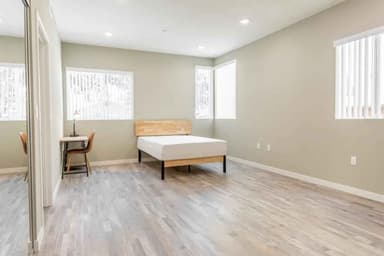 Place Preview main user avatar