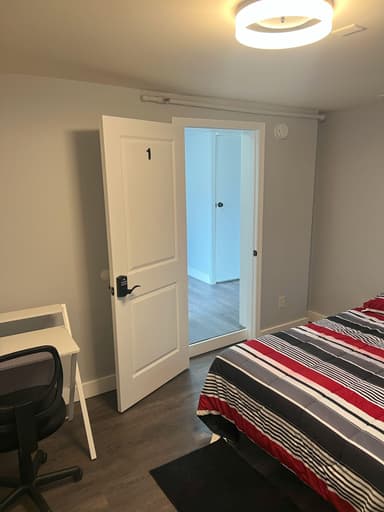 Place Preview main user avatar