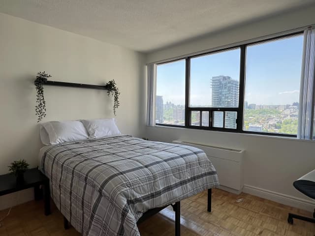 Kingston Standard Room (3 Bed 2 Bath) main photo