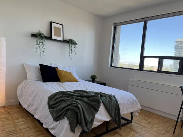 Macasar Standard Room (3 Bed 2 Bath) main photo