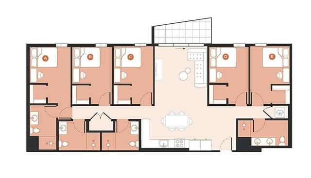 5 Bed 4 Bath main photo