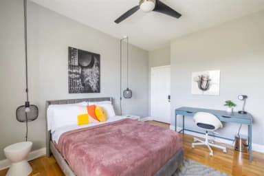 Place Preview main user avatar