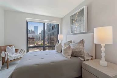 Place Preview main user avatar