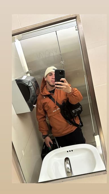 Profile Picture main user avatar