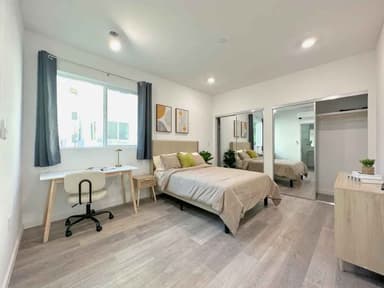 Place Preview main user avatar