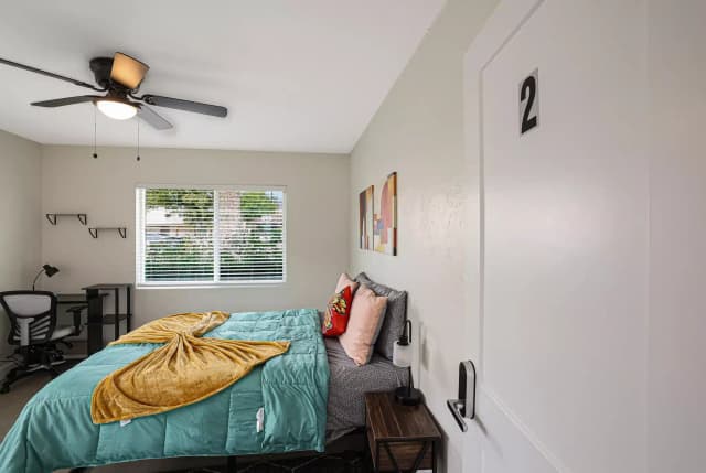 #19875: Room in 6 Bed 2 Bath main photo