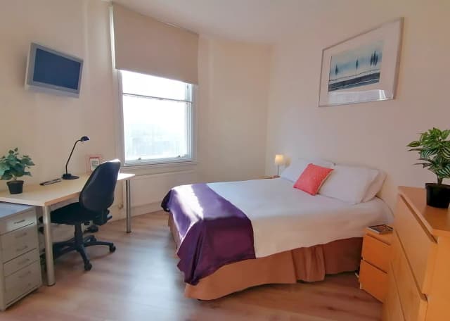 Double Bedroom main photo