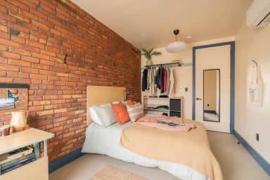 Place Preview main user avatar