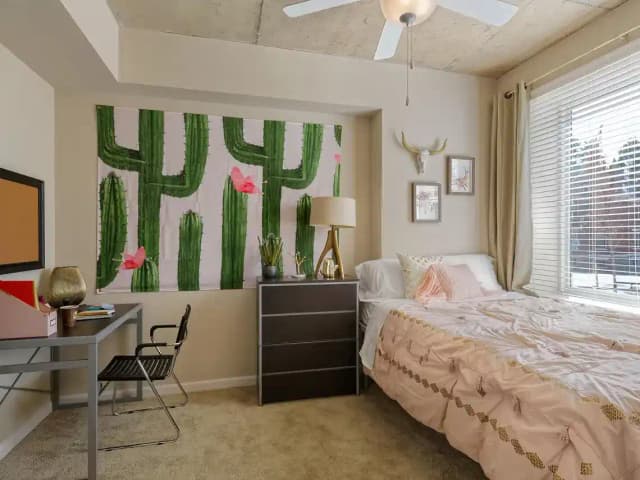 4 Bed 4 Bath Corner C main photo