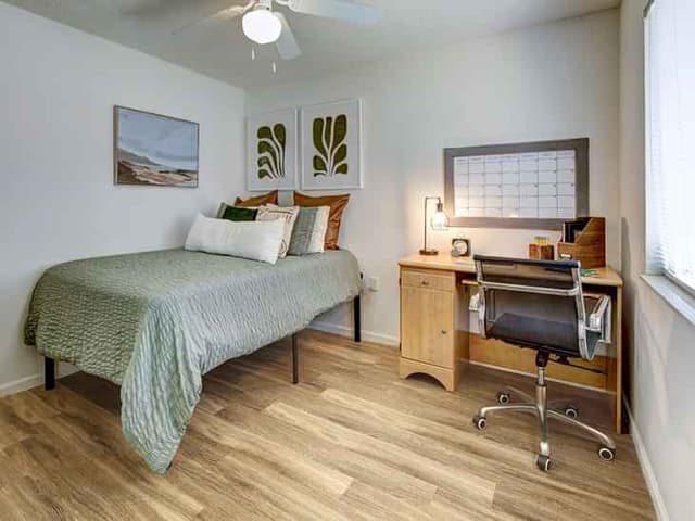 Room in 2 Bed - 2 Bath main photo