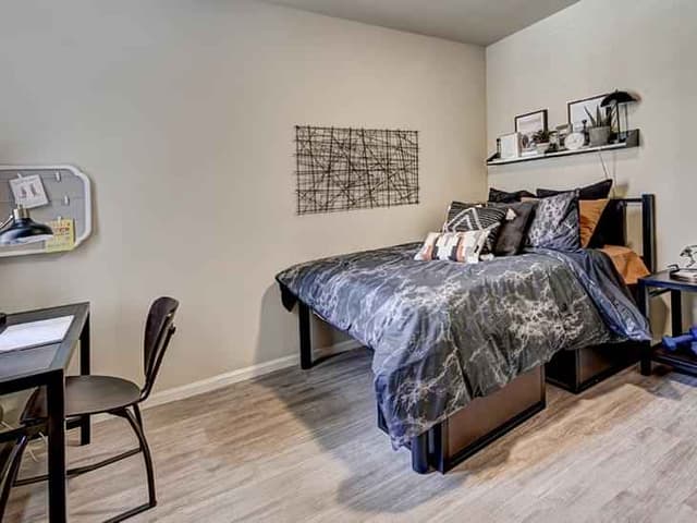 Room in 2 Bed - 2 Bath Apartment A main photo