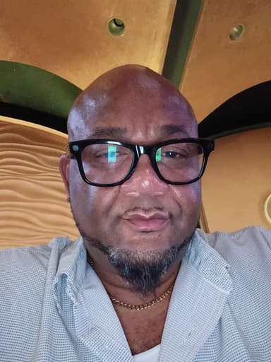 Profile Picture main user avatar