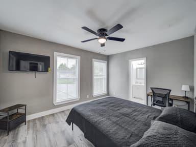 Place Preview main user avatar