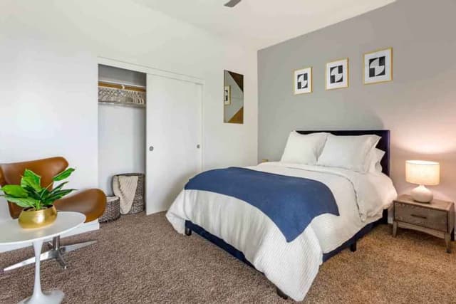 4 Bed 4.5 Bath main photo