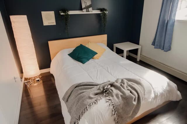 Tofino (1 Bed 1 Bath) main photo