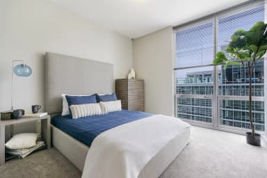 Place Preview main user avatar