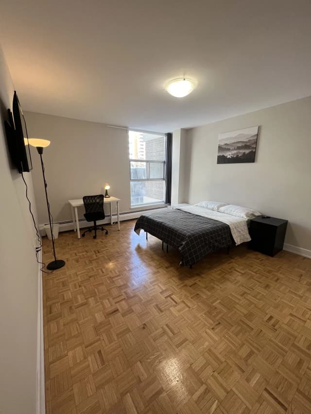 610 - 50 Rosehill Avenue main photo