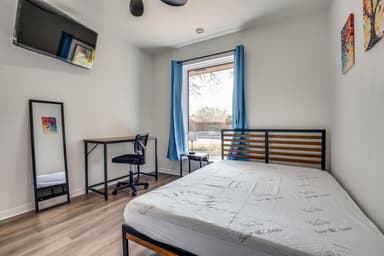 Place Preview main user avatar