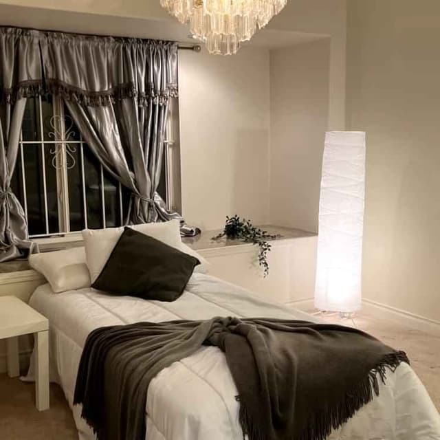 Drammen Room (1 Bed 1 Bath) main photo