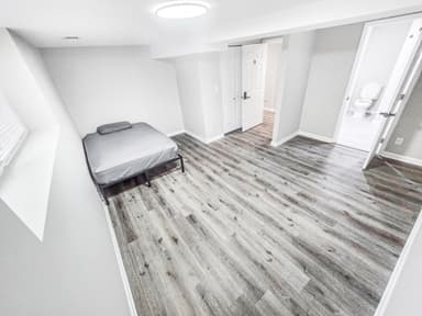 Place Preview main user avatar