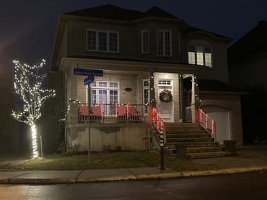 Place Preview main user avatar