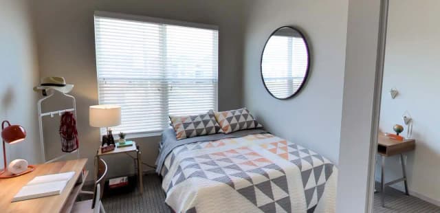 Room in 2 Bedroom 2 Bathroom | 2x2 Premium main photo