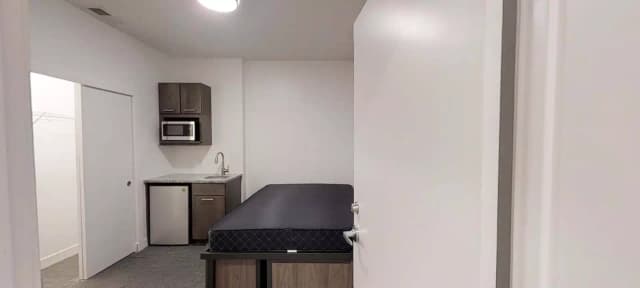 4x4 Kitchenette | Room in 4 Bedroom 4 Bathroom main photo