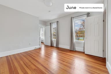 Place Preview main user avatar