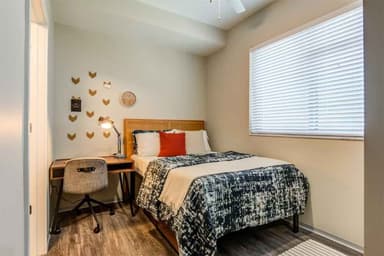 Place Preview main user avatar