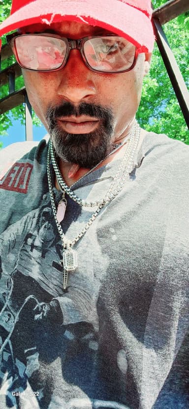 Profile Picture main user avatar