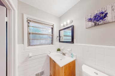 Place Preview main user avatar