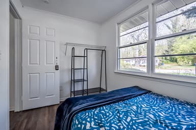 Place Preview main user avatar