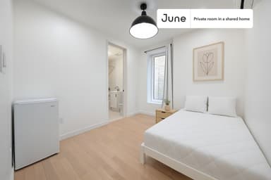 Place Preview main user avatar