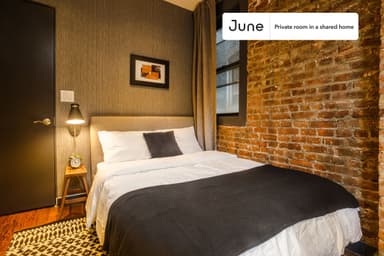 Place Preview main user avatar